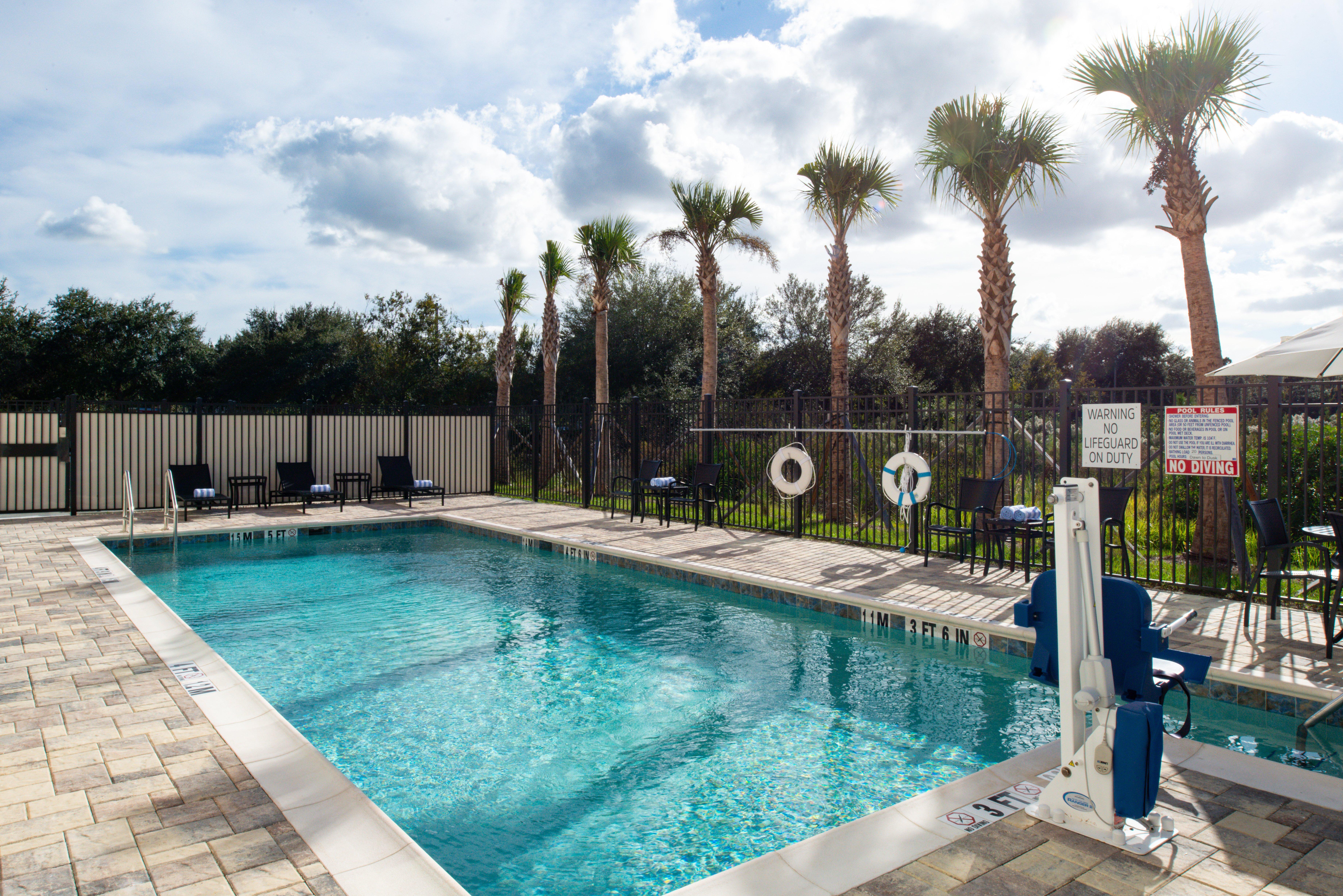 Holiday Inn Express Orlando - South Park By Ihg Williamsburg Εξωτερικό φωτογραφία
